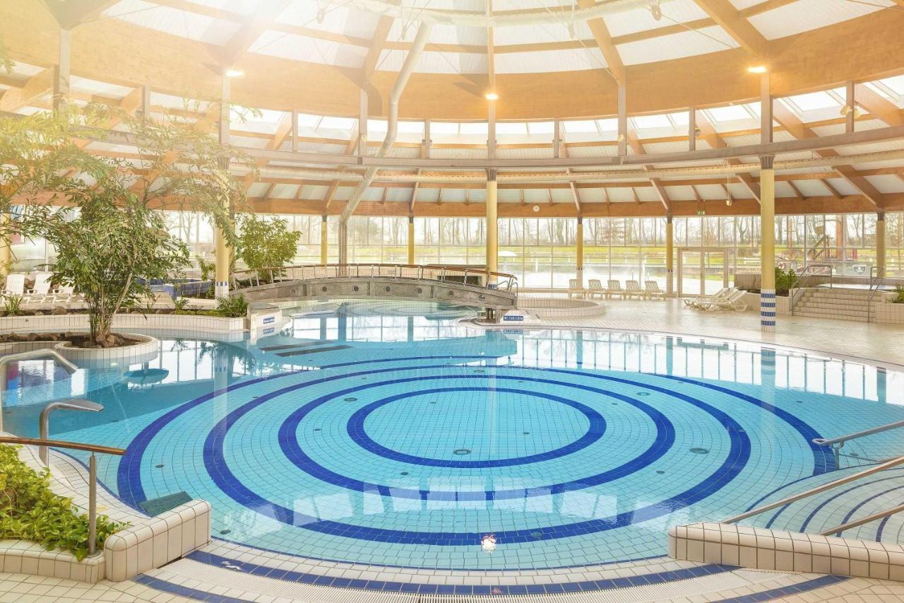 Terrasse, Gratis Nutzung Vom Ahoi Erlebnisbad Und Sauna In Sellin - Villa Karola Fewo 02 Gohren Bagian luar foto